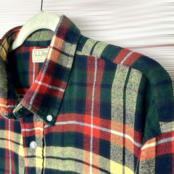 Vintage L.L. Bean Flannel Button Up Shirt Cotton Plaid Green Red Yellow size XL - Picture 4 of 11